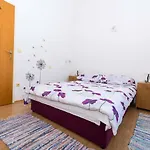 Ferienhaus Rina Vacation