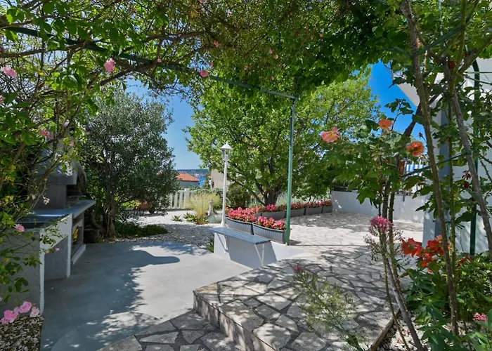 בית נופש Rina Vacation