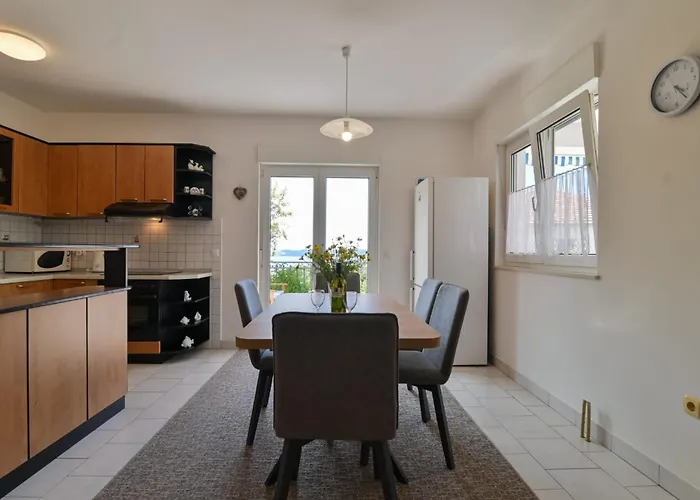 Nyaraló Rina Vacation