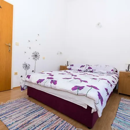 Ferienhaus Rina Vacation